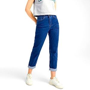 Basic Mom Jean by Vibrant M.i.U, size 29, in EUC